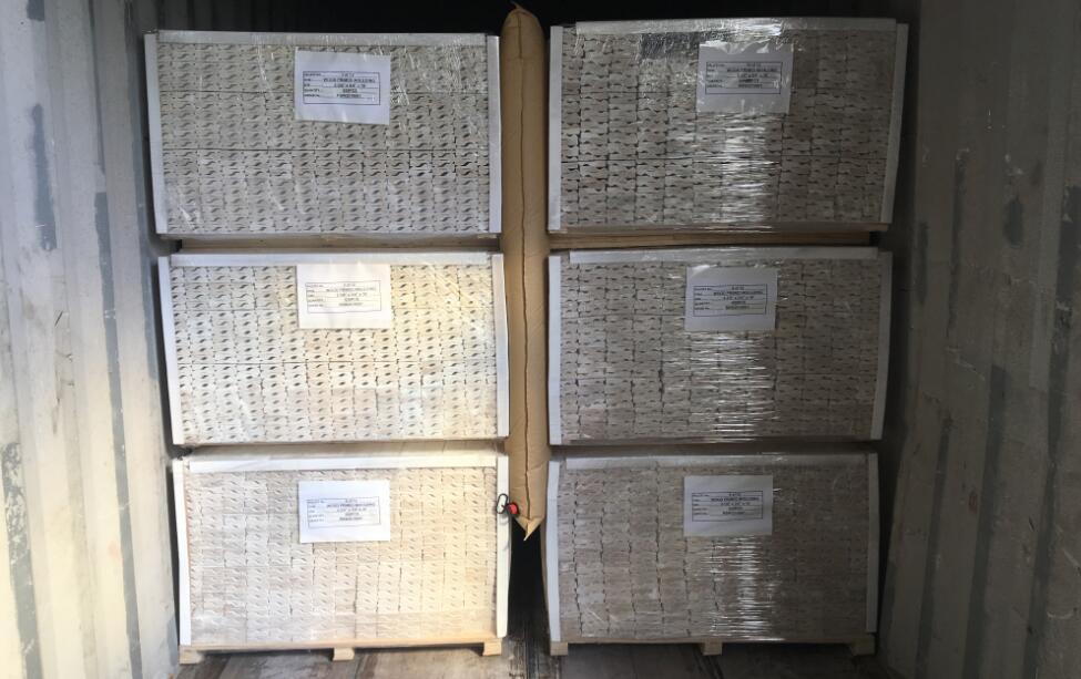 Caricamento foto contenitore Container Loading Photo