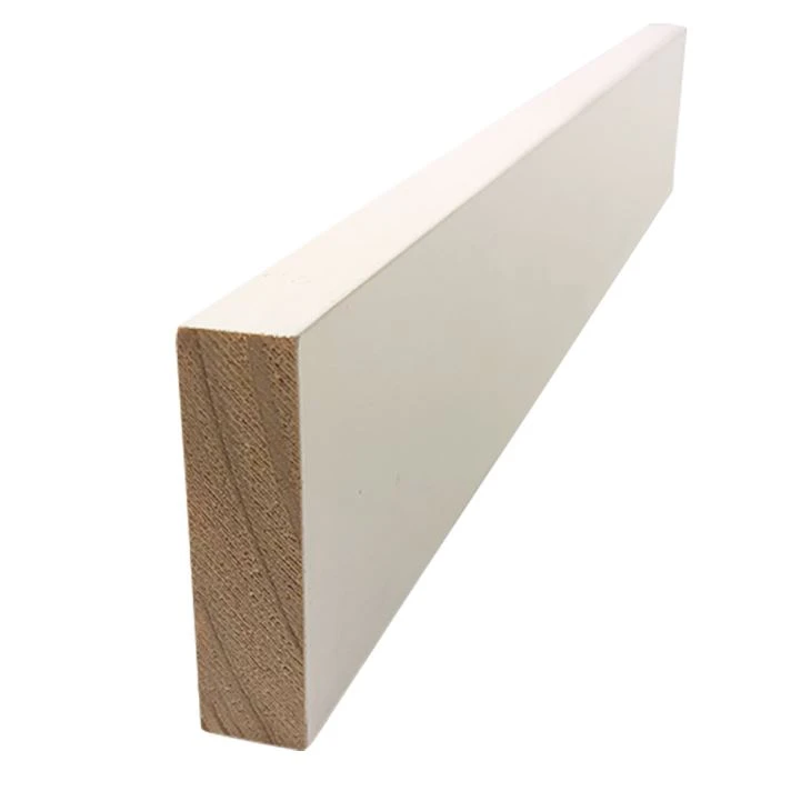 Rivela finestra in legno